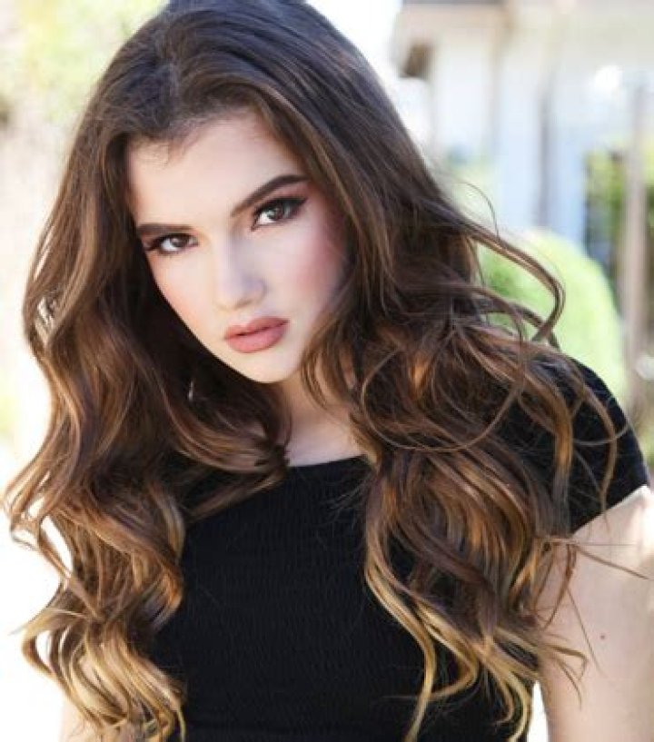 Alexis Jayde Burnett Net Worth