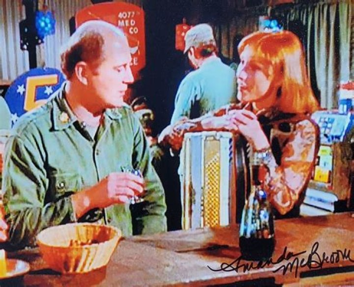 Amanda McBroom Net Worth