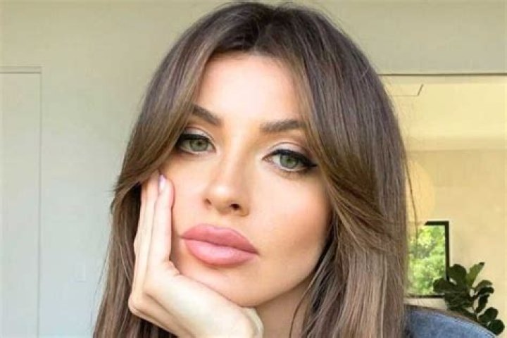 Ashley Schultz Net Worth