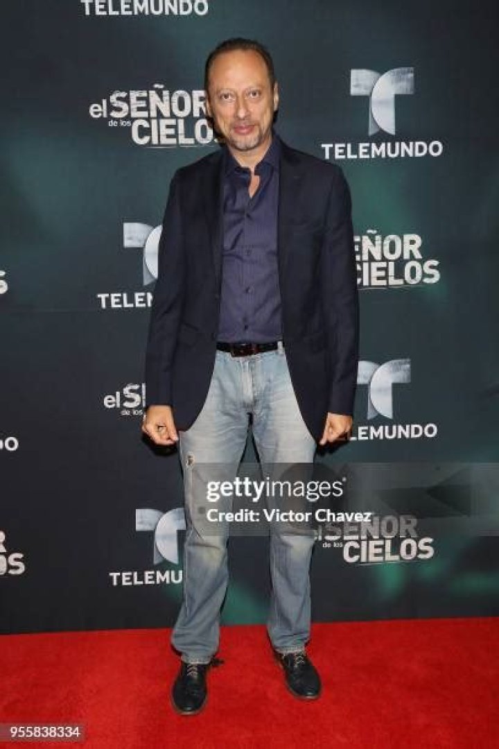 Carlos Serrato Net Worth