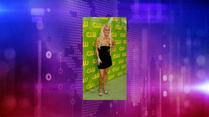 Cecille Gahr Net Worth