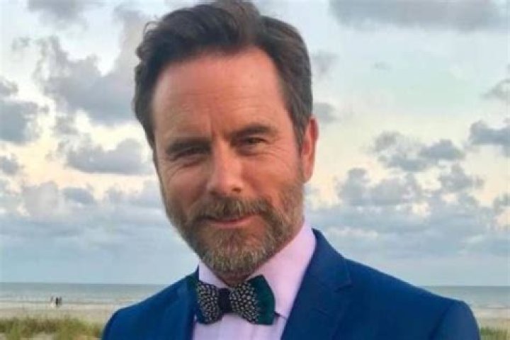 Charles Esten Net Worth