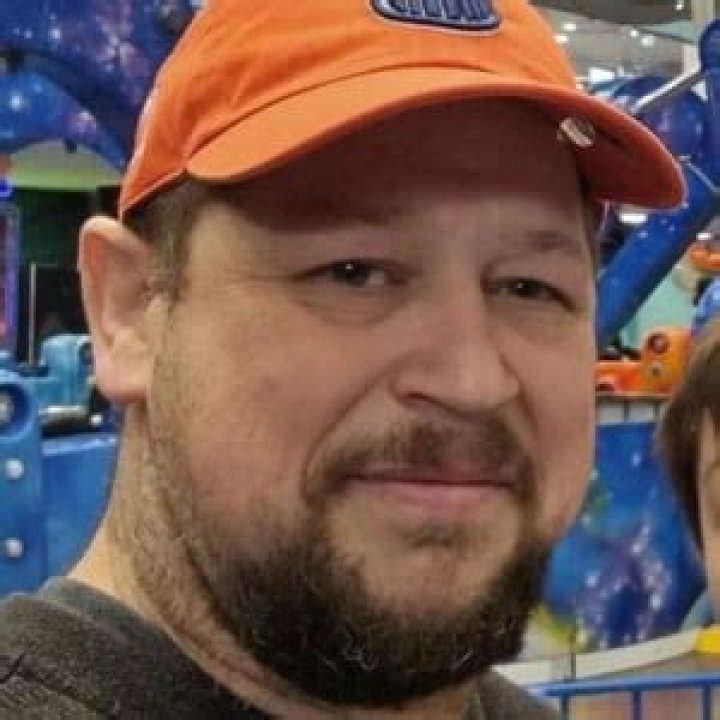 Craig Collins Net Worth