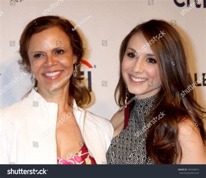 Deborah Pratt Net Worth