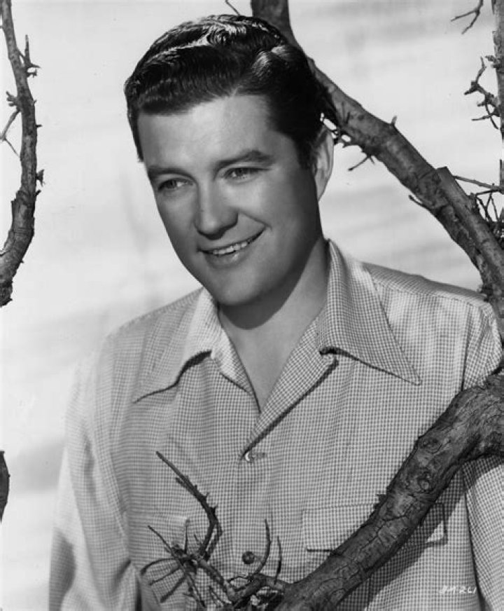 Dennis Morgan Net Worth