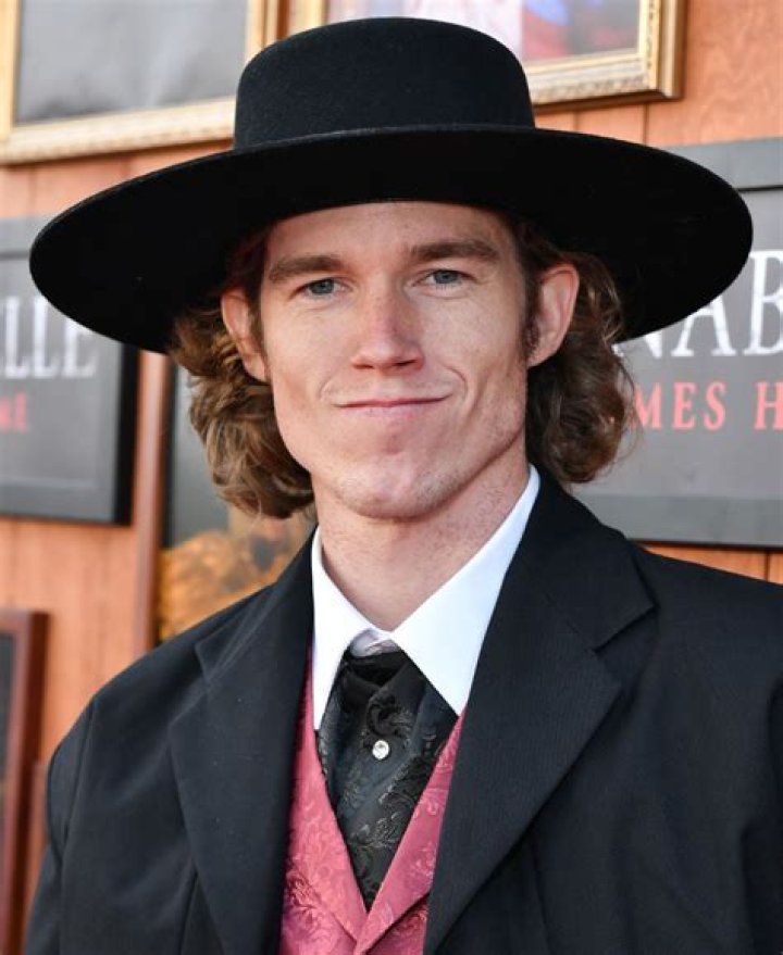 Duncan Calladine Net Worth