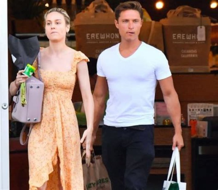 Elijah Allan-Blitz Net Worth