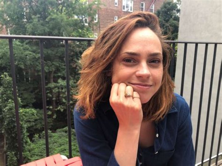 Fiona Dourif Net Worth