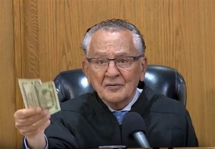 Frank Caprio Net Worth