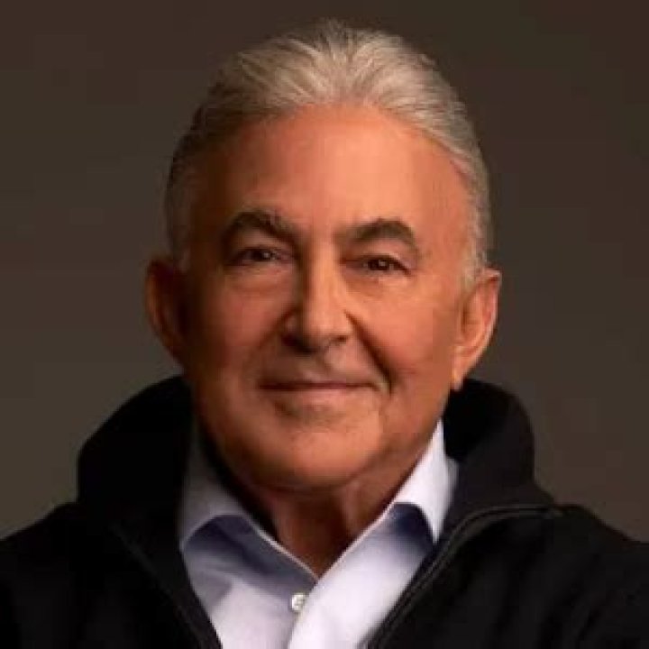 Gustavo Cisneros Net Worth