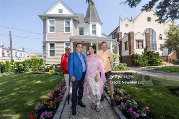 Harry Singh Net Worth