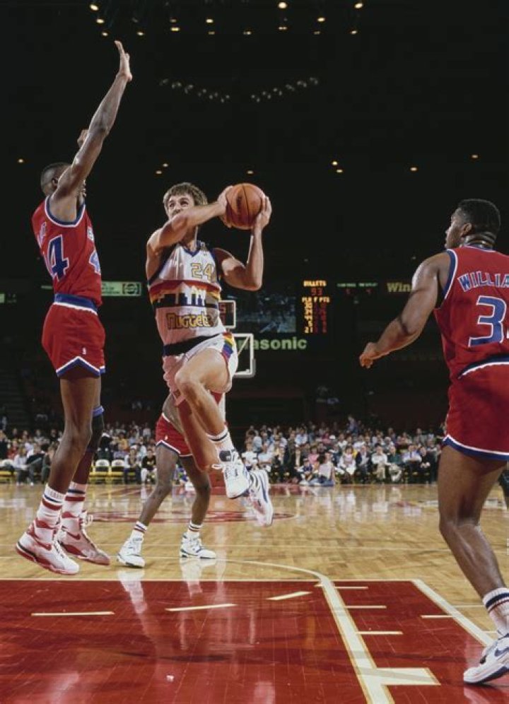 Harvey Grant Net Worth