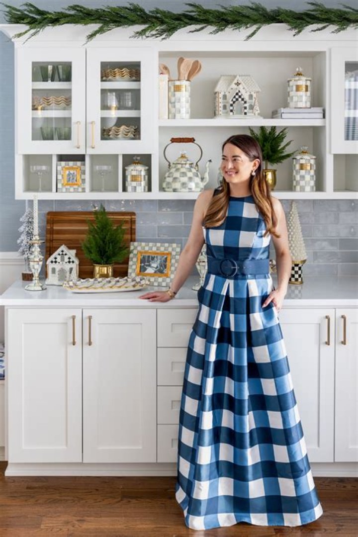 Heather Jean McKenzie Net Worth