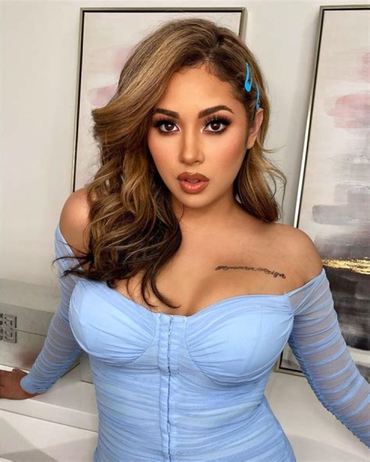 Jasmine Villegas Net Worth