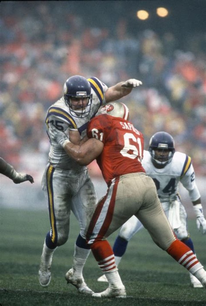 Jesse Sapolu Net Worth