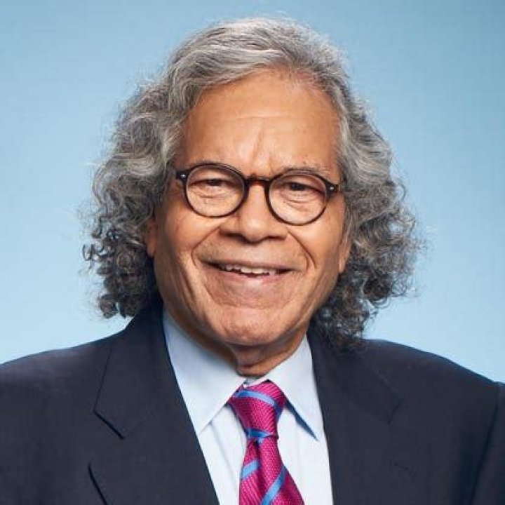 John Kapoor Net Worth