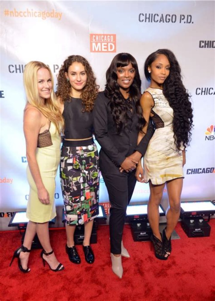 Julie Berman Net Worth