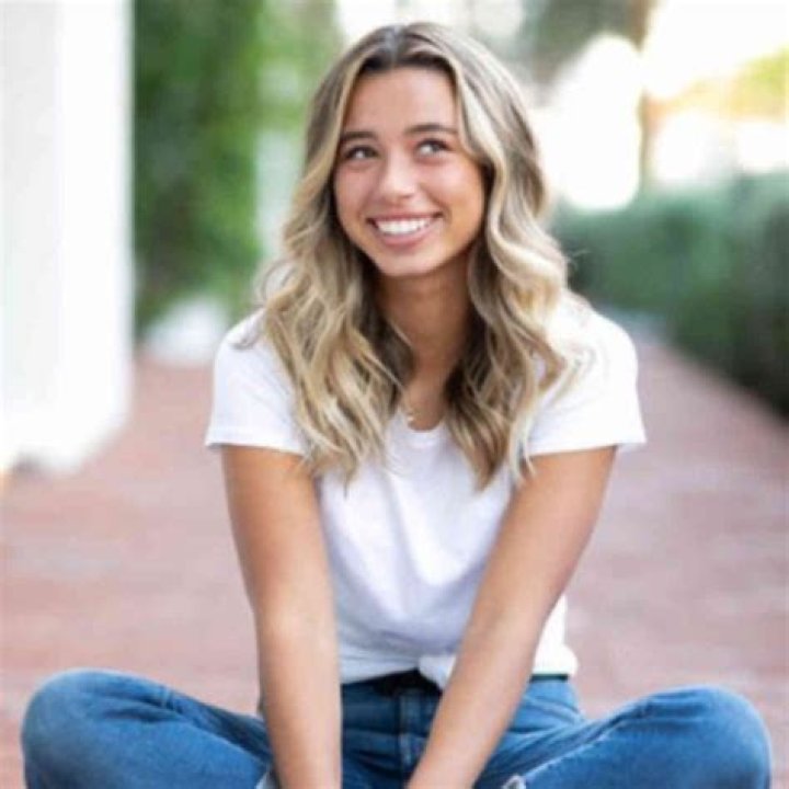 Karen Hartman Net Worth