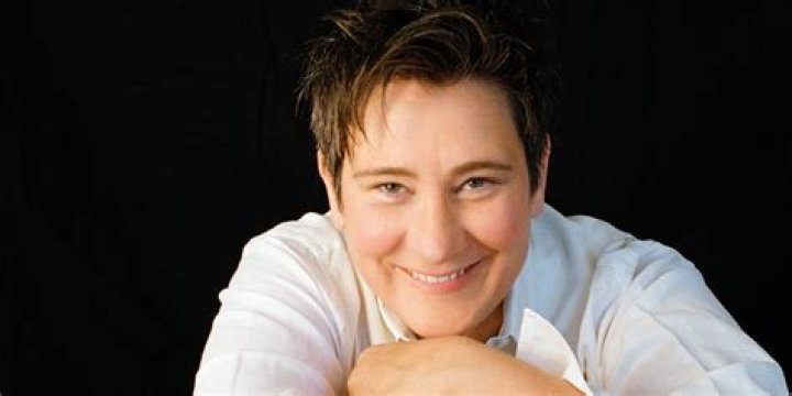 KD Lang Net Worth