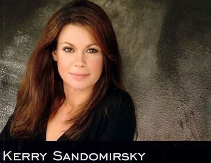 Kerry Sandomirsky Net Worth