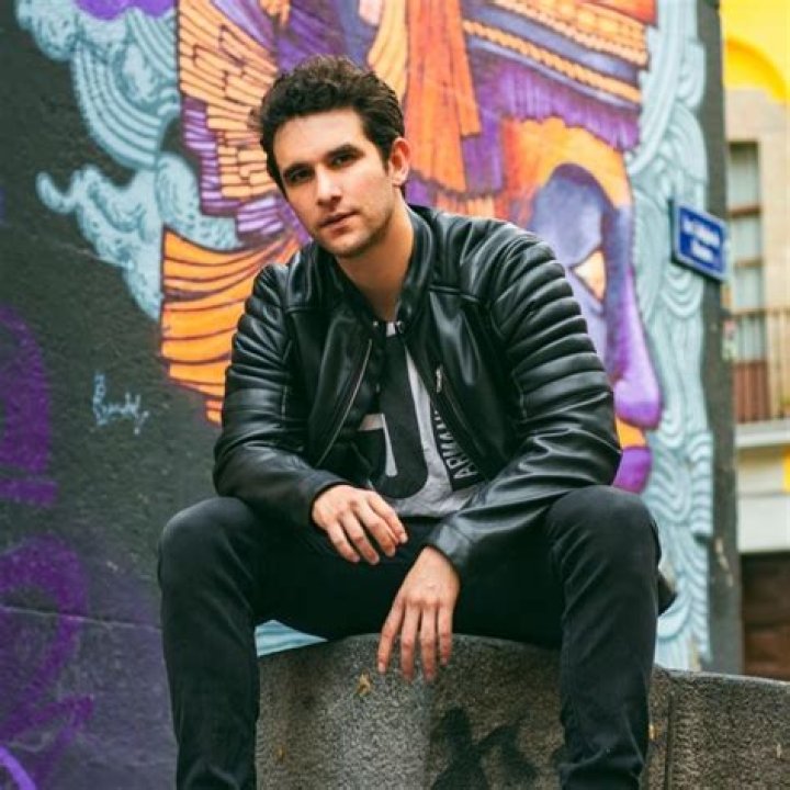 Marco Antonio Valdés Net Worth