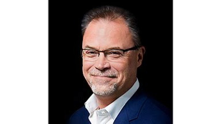 Mark Wallace Net Worth