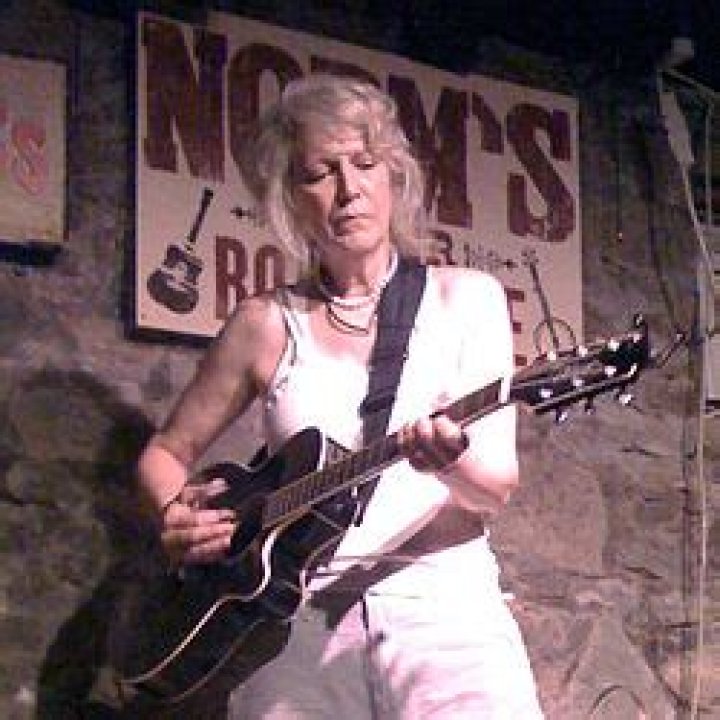 Marshall Chapman Net Worth