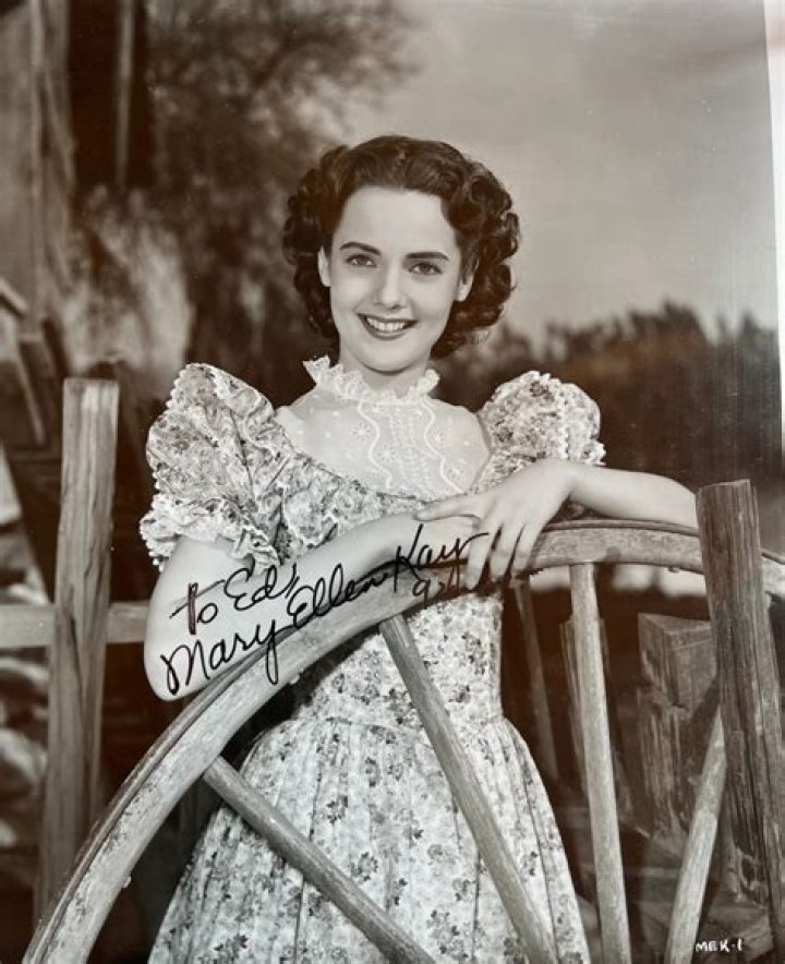 Mary Ellen Kay Net Worth