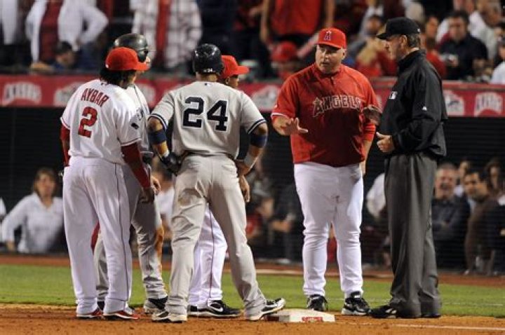 Mike Scioscia Net Worth