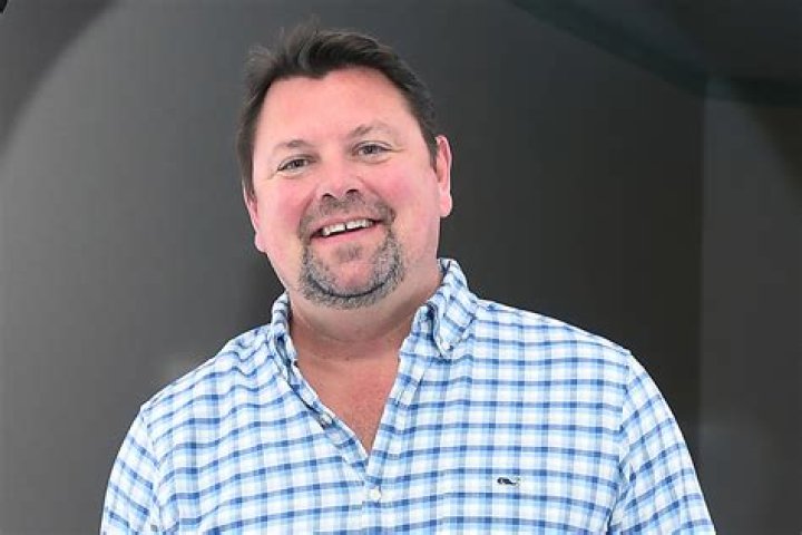 Pat Warren Net Worth