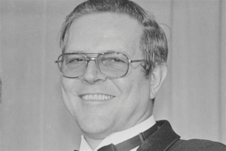 Peter S. Fischer Net Worth