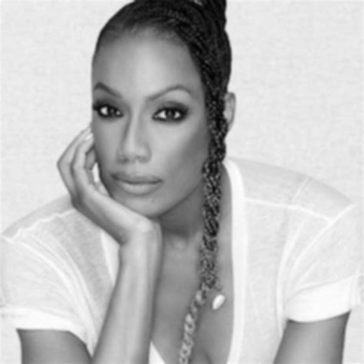 Rhona Bennett Net Worth