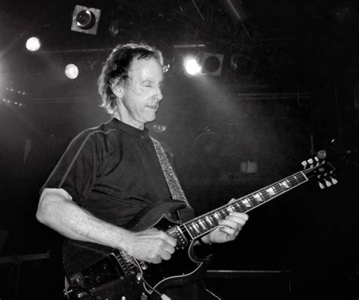 Robby Krieger Net Worth