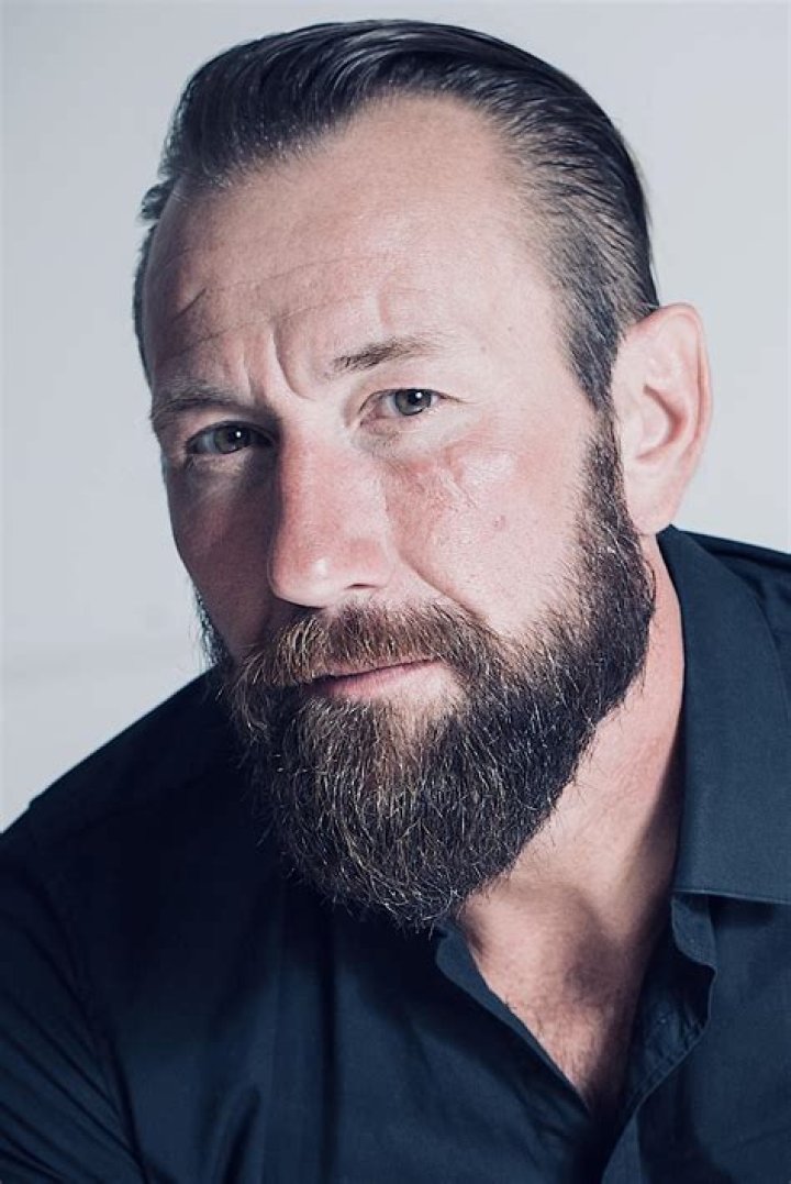 Robert Follin Net Worth