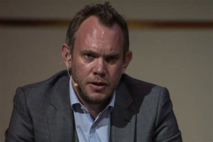 Roeg Sutherland Net Worth