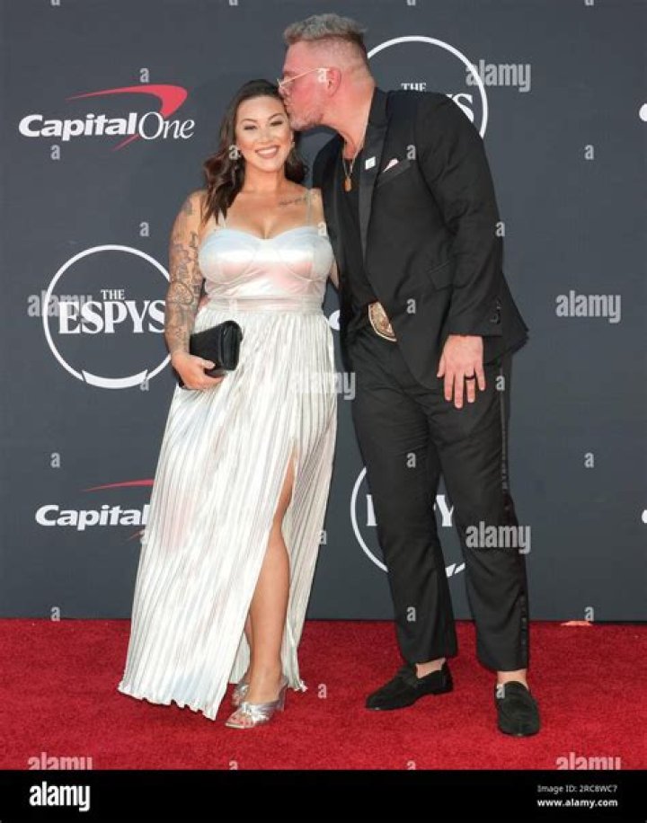 Samantha Espie Net Worth