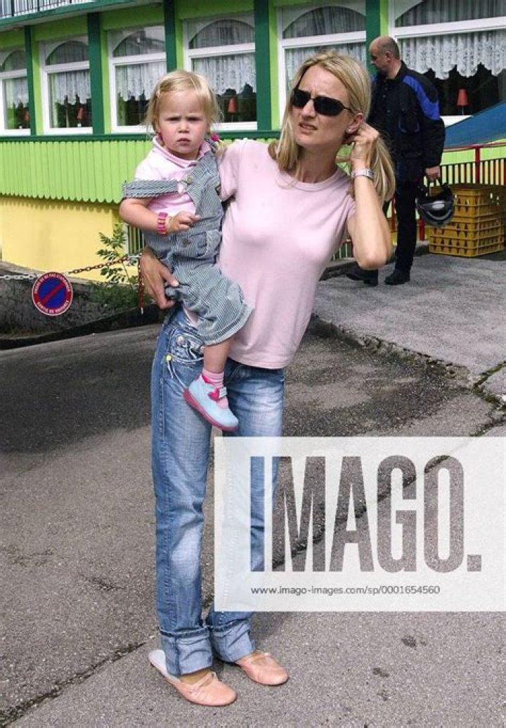 Sarah Maria Ullrich - Net Worth 2018, Bio & Wiki