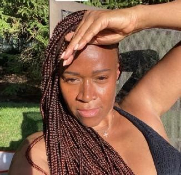 Tashera Simmons Net Worth