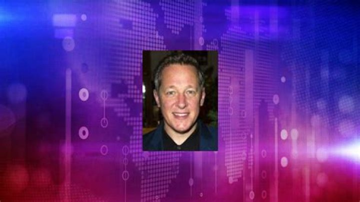 Tony Hirst Net Worth