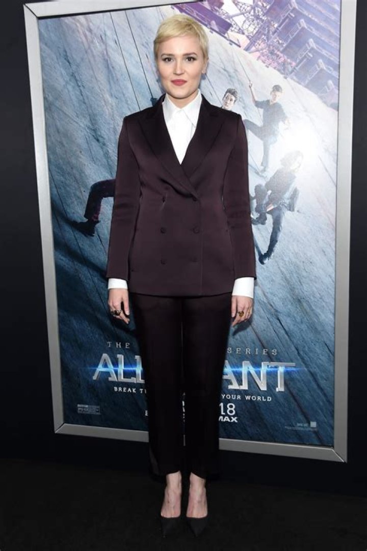 Veronica Roth Net Worth