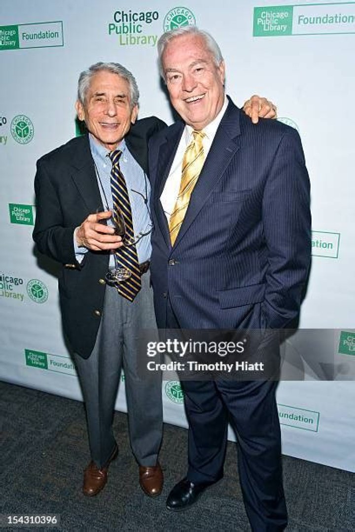 Walter Jacobson Net Worth